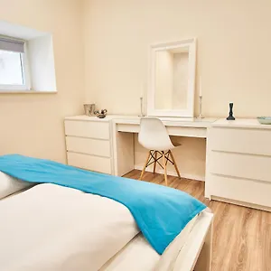  Apartamento Mmm |